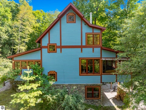 Tiny photo for 655 S East Torch Lake Drive, Bellaire, MI 49615 (MLS # 1948801)