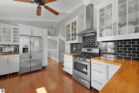 Tiny photo for 3216 Zimmerman Road, Traverse City, MI 49685 (MLS # 1945079)