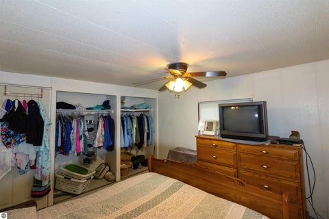 Tiny photo for 3759 S Loomis Road, Mt Pleasant, MI 48858 (MLS # 1949966)