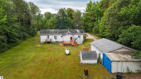 Tiny photo for 3759 S Loomis Road, Mt Pleasant, MI 48858 (MLS # 1949966)