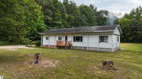 Tiny photo for 3759 S Loomis Road, Mt Pleasant, MI 48858 (MLS # 1949966)