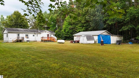 Tiny photo for 3759 S Loomis Road, Mt Pleasant, MI 48858 (MLS # 1949966)