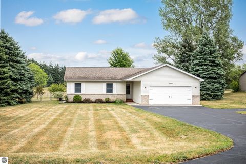 Tiny photo for 12305 S Lincoln Hollow Court, Cedar, MI 49621 (MLS # 1941928)