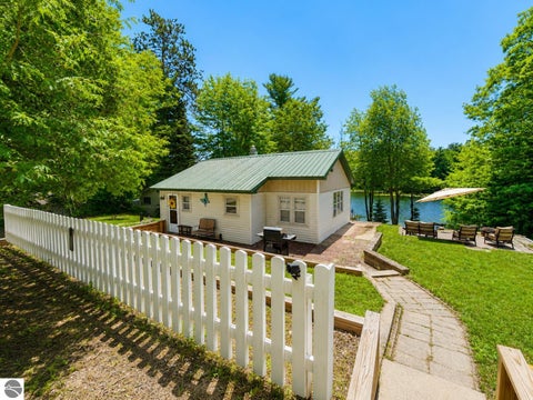 Photo of 4608 Avery Drive, Traverse City, MI 49696 (MLS # 1948693)