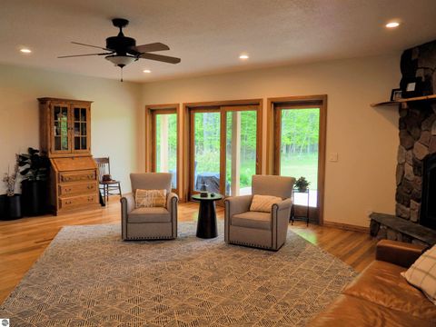 Tiny photo for 1584 W Chapman Road, Mt Pleasant, MI 48858 (MLS # 1941625)