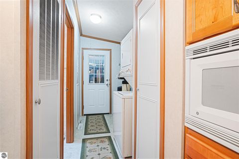 Tiny photo for 2273 Woodland Drive, West Branch, MI 48661 (MLS # 1941793)