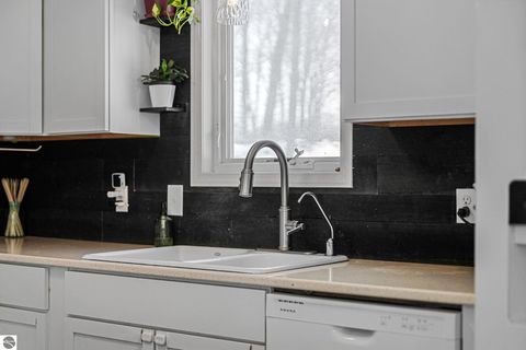 Tiny photo for 1967 Black Bark Lane, Traverse City, MI 49696 (MLS # 1943226)