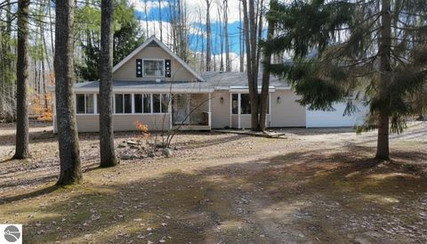Photo of 8420 E Stockwell, Harrison, MI 48625 (MLS # 1943444)