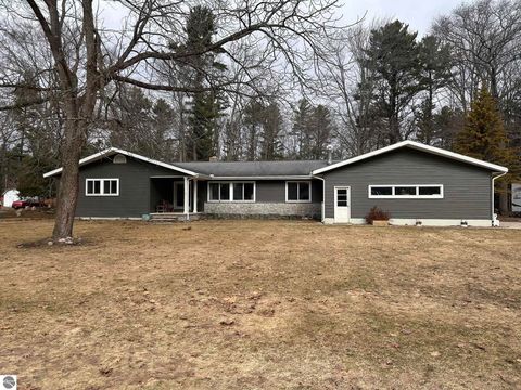 Properties Available 5 - 7 300 Margo Street Tawas City MI 48763