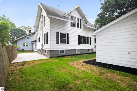 Tiny photo for 509 Liberty Street, Alma, MI 48801 (MLS # 1948369)