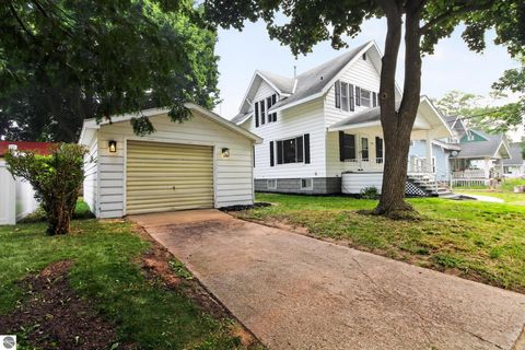 Tiny photo for 509 Liberty Street, Alma, MI 48801 (MLS # 1948369)