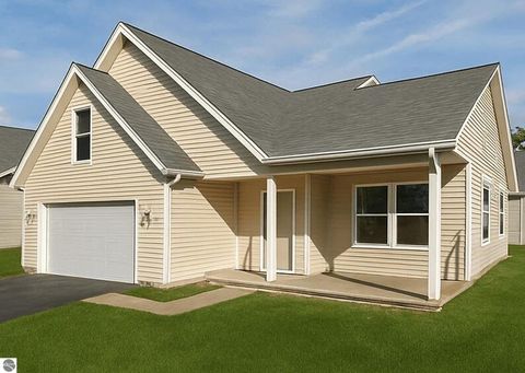 Photo of 2806 Opal Court, Traverse City, MI 49684 (MLS # 1943075)