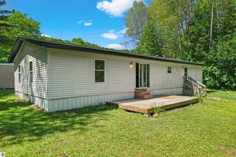 Tiny photo for 5244 NW Westhaven Drive, Rapid City, MI 49676 (MLS # 1948874)