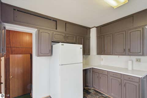 Tiny photo for 430 Bridge Avenue, Alma, MI 48801 (MLS # 1948743)