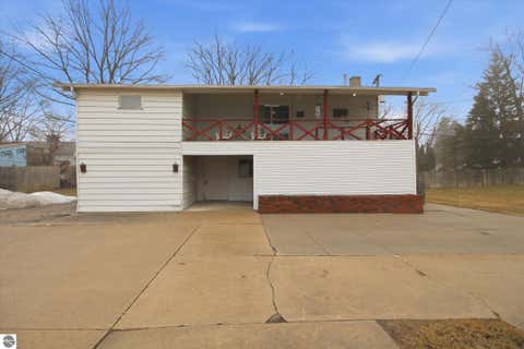 Tiny photo for 430 Bridge Avenue, Alma, MI 48801 (MLS # 1948743)