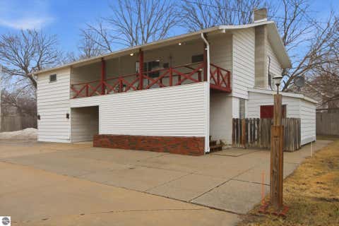 Tiny photo for 430 Bridge Avenue, Alma, MI 48801 (MLS # 1948743)