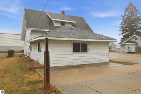 Tiny photo for 430 Bridge Avenue, Alma, MI 48801 (MLS # 1948743)
