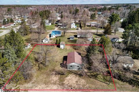 Tiny photo for 304 Lincoln Street, Kalkaska, MI 49646 (MLS # 1944054)