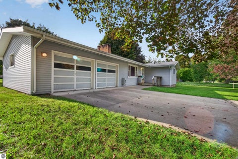 Tiny photo for 623 Sheridan Road, Traverse City, MI 49686 (MLS # 1951199)