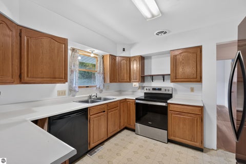 Tiny photo for 623 Sheridan Road, Traverse City, MI 49686 (MLS # 1951199)
