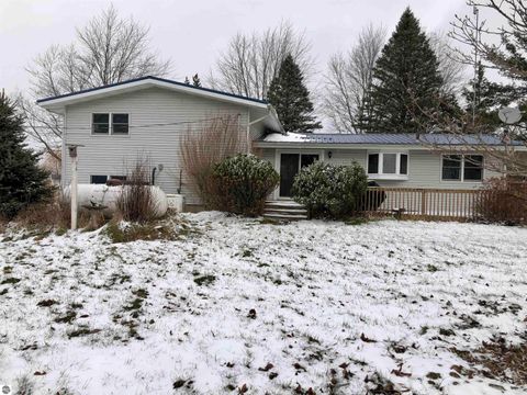 Tiny photo for 2415 50th Avenue, Lakeview, MI 48850 (MLS # 1941926)