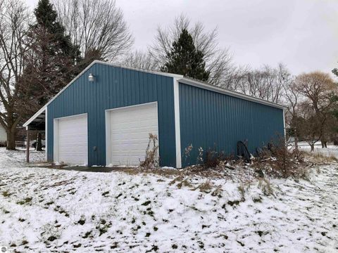 Tiny photo for 2415 50th Avenue, Lakeview, MI 48850 (MLS # 1941926)