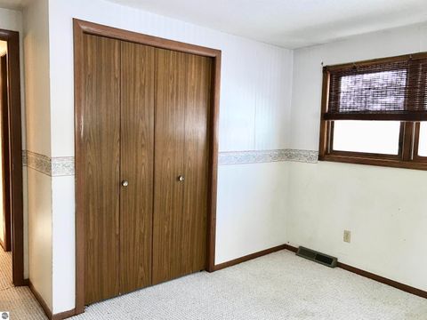 Tiny photo for 2415 50th Avenue, Lakeview, MI 48850 (MLS # 1941926)