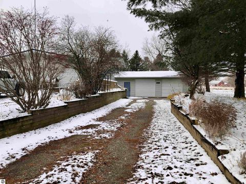 Tiny photo for 2415 50th Avenue, Lakeview, MI 48850 (MLS # 1941926)