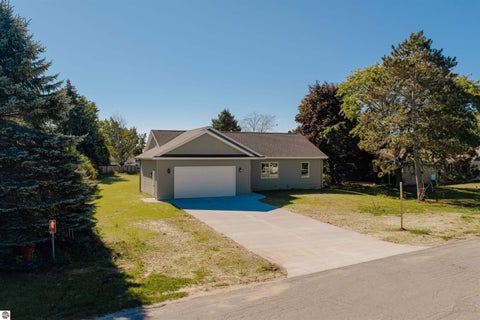 Tiny photo for 3759 Delta Drive, Traverse City, MI 49685 (MLS # 1950911)