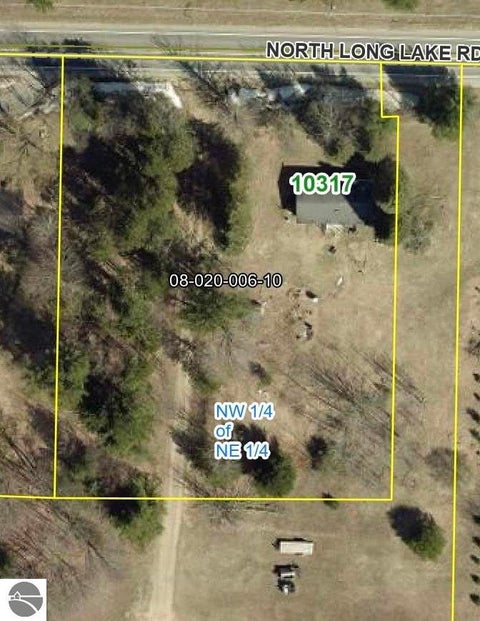 Photo of 10317 North Long Lake Road, Traverse City, MI 49685 (MLS # 1949913)