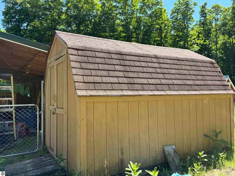 Tiny photo for 9233 NE Covert Road, Mancelona, MI 49659 (MLS # 1946990)
