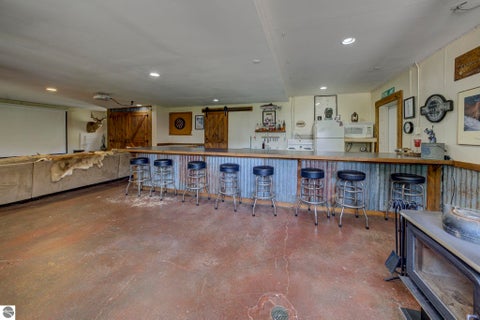 Tiny photo for 4135 Schoolcraft Rd, Bellaire, MI 49615 (MLS # 1945665)