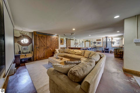 Tiny photo for 4135 Schoolcraft Rd, Bellaire, MI 49615 (MLS # 1945665)