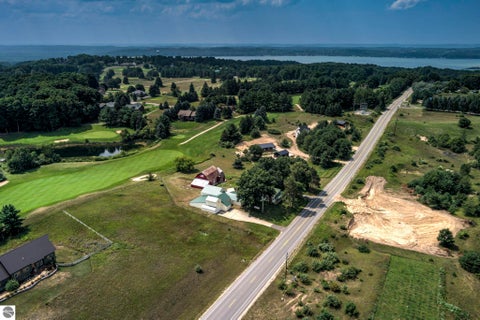 Tiny photo for 4135 Schoolcraft Rd, Bellaire, MI 49615 (MLS # 1945665)
