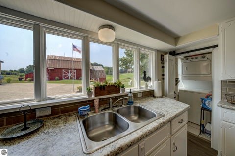 Tiny photo for 4135 Schoolcraft Rd, Bellaire, MI 49615 (MLS # 1945665)