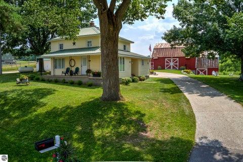 Photo of 4135 Schoolcraft Rd, Bellaire, MI 49615 (MLS # 1945665)