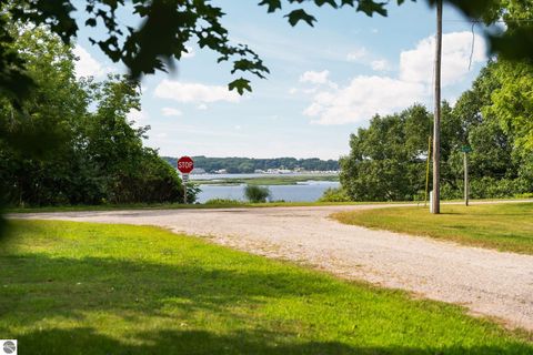 Tiny photo for 211 Bluff Avenue, Eastlake, MI 49626 (MLS # 1943060)