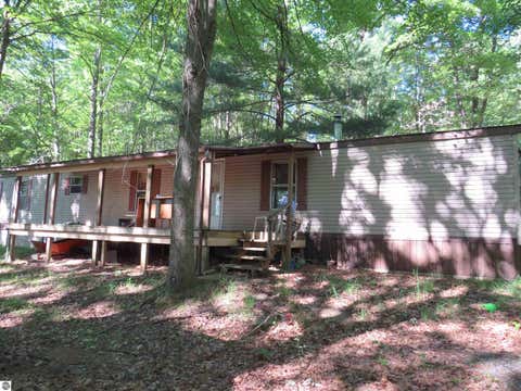 Photo of 126 W Ridge Circle, Leroy, MI 49655 (MLS # 1948240)