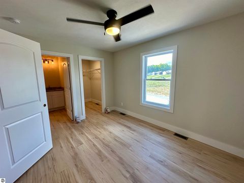 Tiny photo for 1302 Umber Drive, Traverse City, MI 49696 (MLS # 1941546)