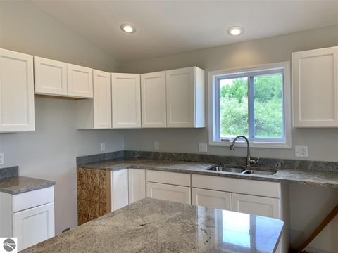 Tiny photo for 1302 Umber Drive, Traverse City, MI 49696 (MLS # 1941546)