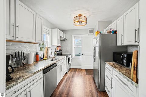 Tiny photo for 209 E Maple, Mt Pleasant, MI 48858 (MLS # 1944276)