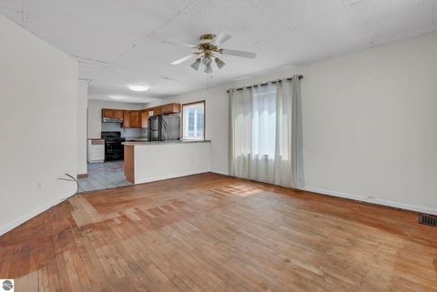 Tiny photo for 417 Prospect, Cadillac, MI 49601 (MLS # 1944406)