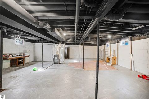 Tiny photo for 201 E Bennett Avenue, Mt Pleasant, MI 48858 (MLS # 1944152)