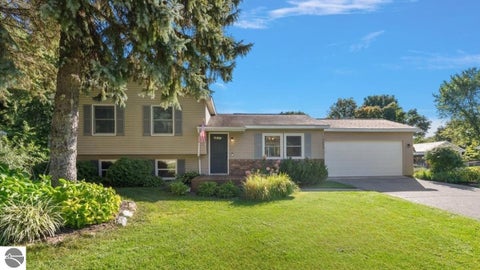 Photo of 3804 Timberwolf Drive, Traverse City, MI 49684 (MLS # 1951167)