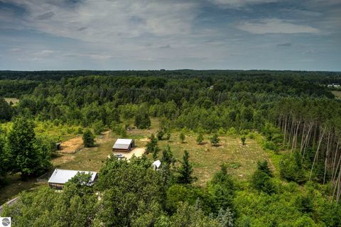 Tiny photo for 2625 Walton Road, Kingsley, MI 49649 (MLS # 1942110)