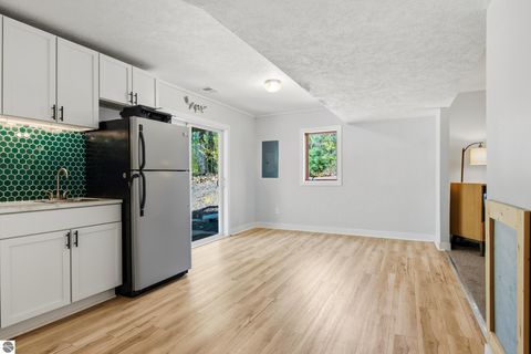 Tiny photo for 853 Reads Run, Traverse City, MI 49685 (MLS # 1945283)