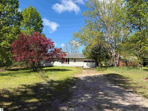 Tiny photo for 6296 Reynolds Road, Lake Ann, MI 49650 (MLS # 1945642)