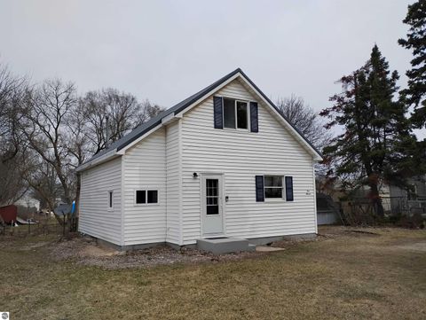 Tiny photo for 511 Woodworth Avenue, Mt Pleasant, MI 48858 (MLS # 1943312)