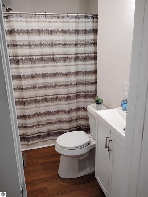 Tiny photo for 511 Woodworth Avenue, Mt Pleasant, MI 48858 (MLS # 1943312)