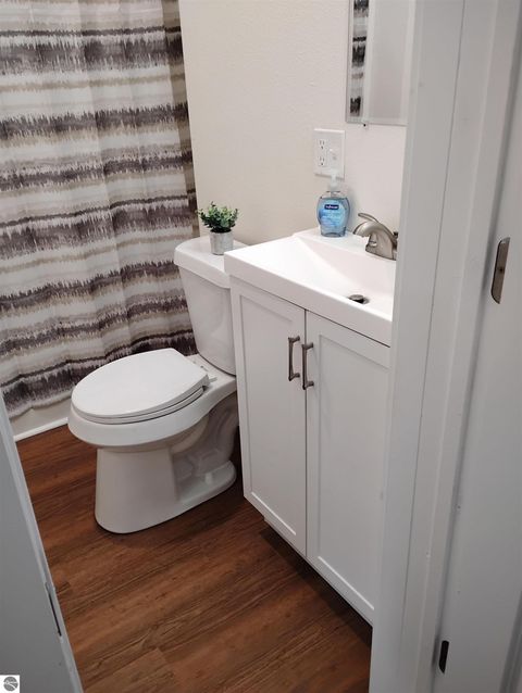 Tiny photo for 511 Woodworth Avenue, Mt Pleasant, MI 48858 (MLS # 1943312)